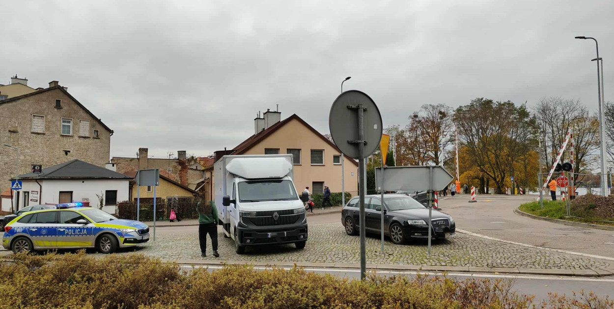 Wyłamany szlaban kolejowy w Ostródzie!