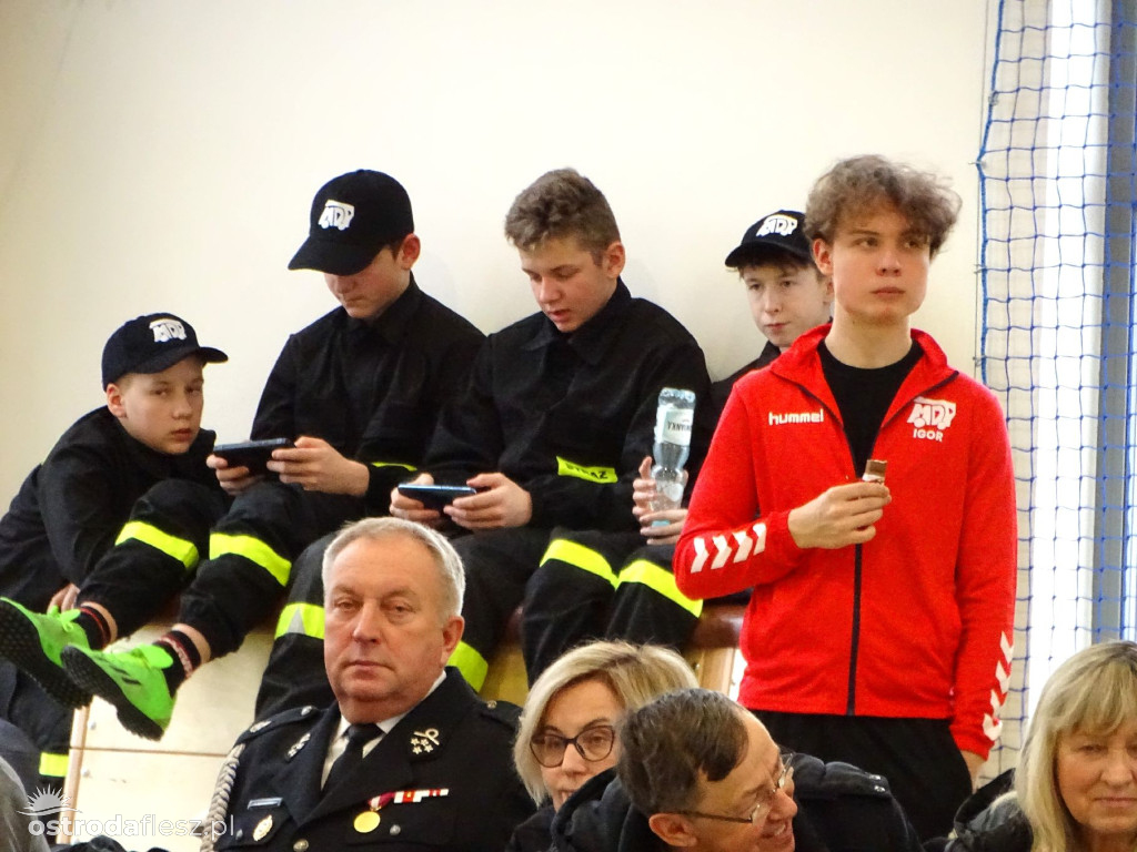 I POWIATOWE HALOWE MŁODZIEŻOWE ZAWODY POŻARNICZE