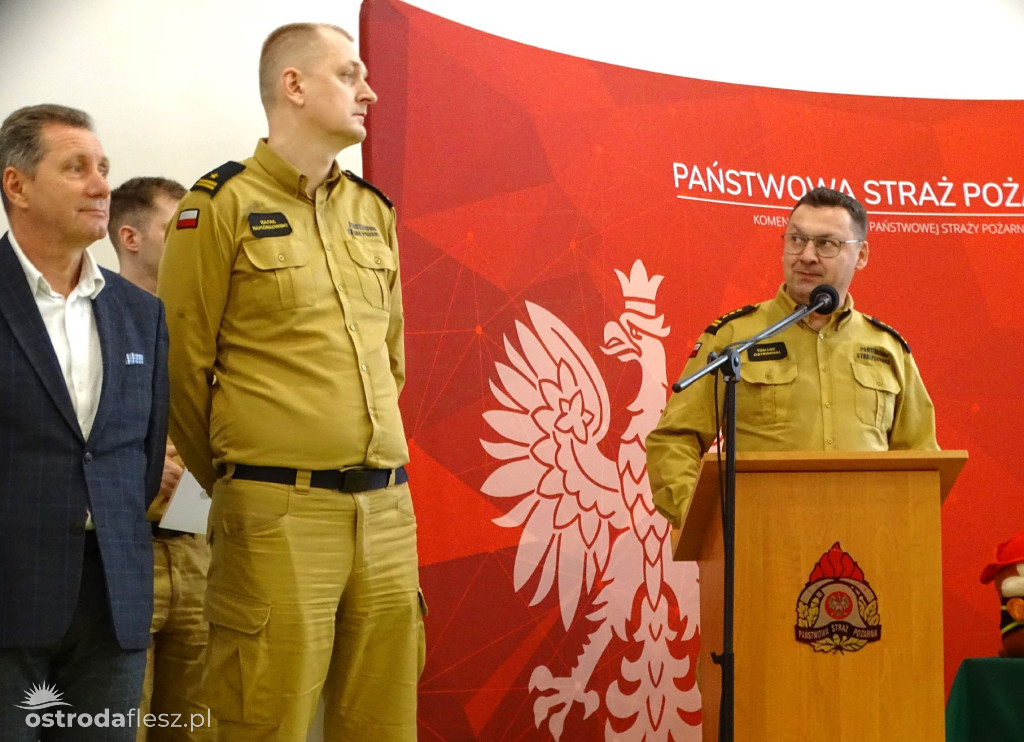 I POWIATOWE HALOWE MŁODZIEŻOWE ZAWODY POŻARNICZE