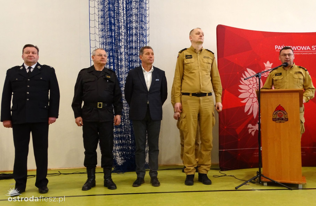 I POWIATOWE HALOWE MŁODZIEŻOWE ZAWODY POŻARNICZE