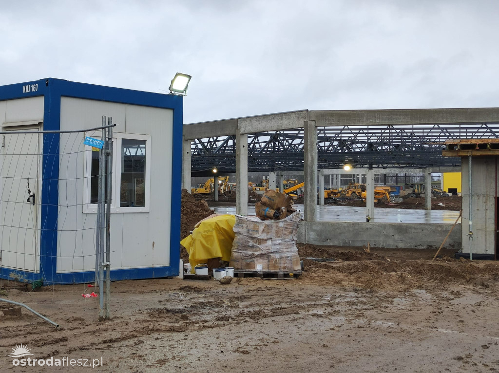 POSTĘPY BUDOWY CENTRUM HANDLOWEGO BIG OSTRÓDA