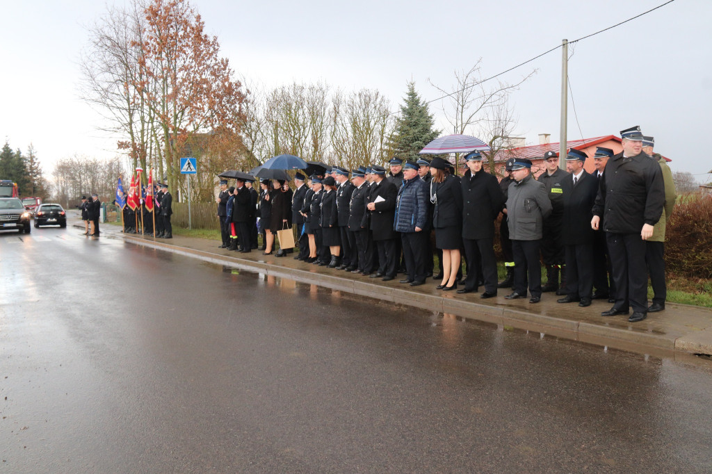 OSP Reszki otrzymało nowy wóz strażacki i garaż