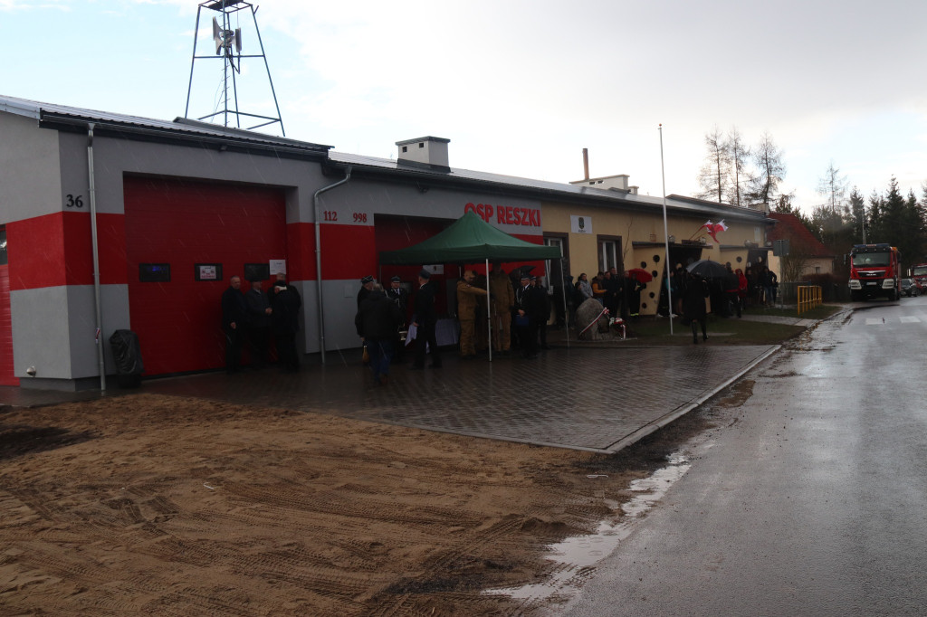 OSP Reszki otrzymało nowy wóz strażacki i garaż