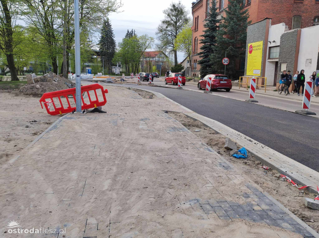 Trwają prace przy rondzie Olsztyńska/Mickiewicza