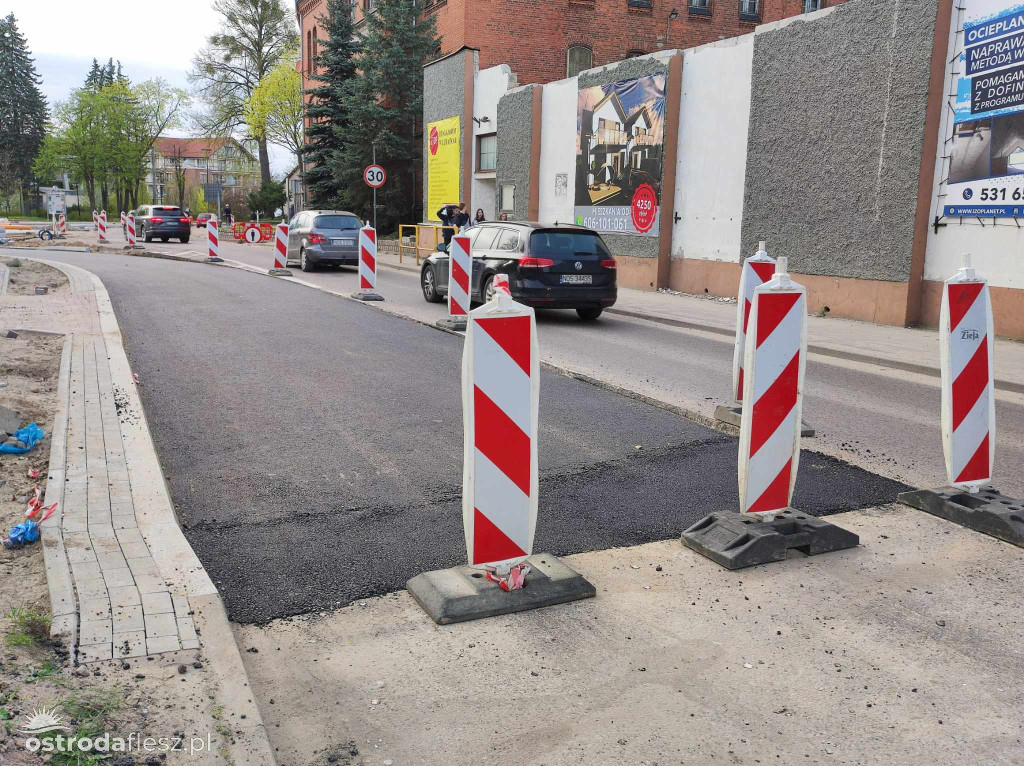 Trwają prace przy rondzie Olsztyńska/Mickiewicza