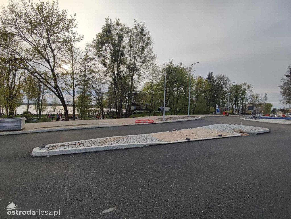 Trwają prace przy rondzie Olsztyńska/Mickiewicza