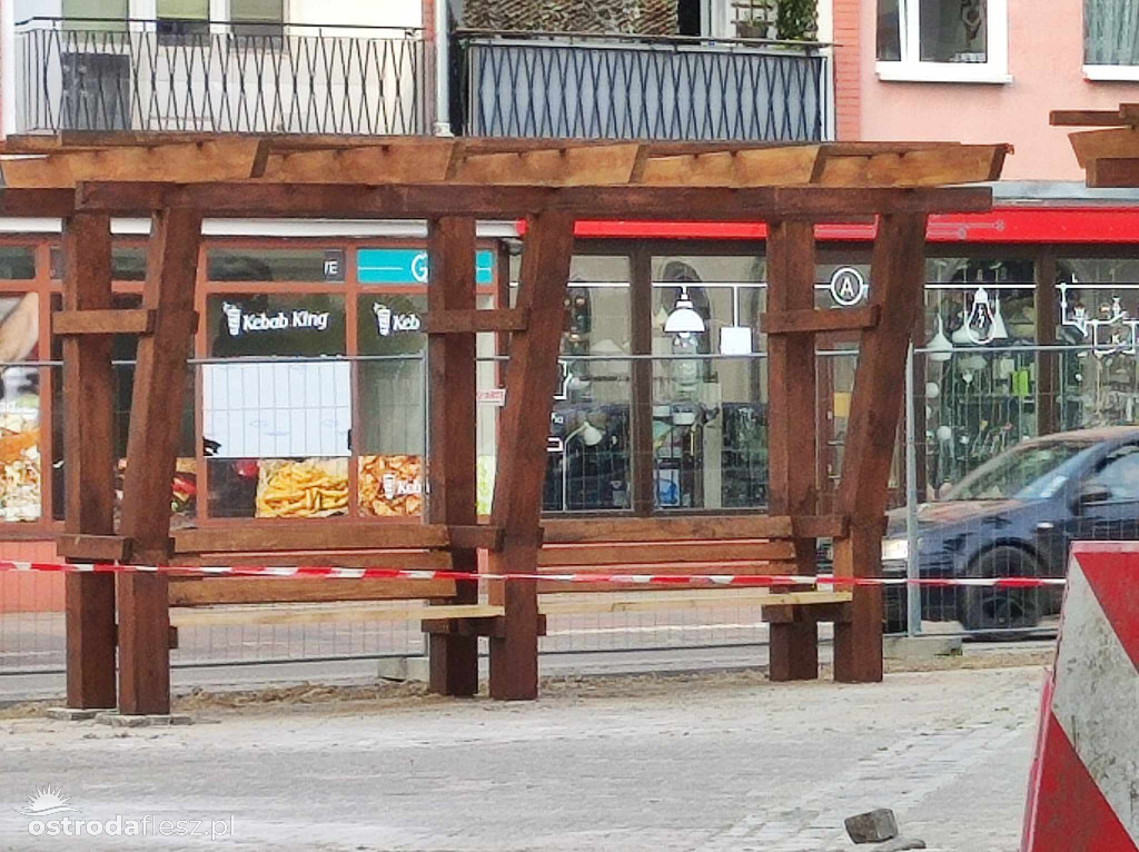 Ostróda: Jak postępują prace na Placu Tysiąclecia?