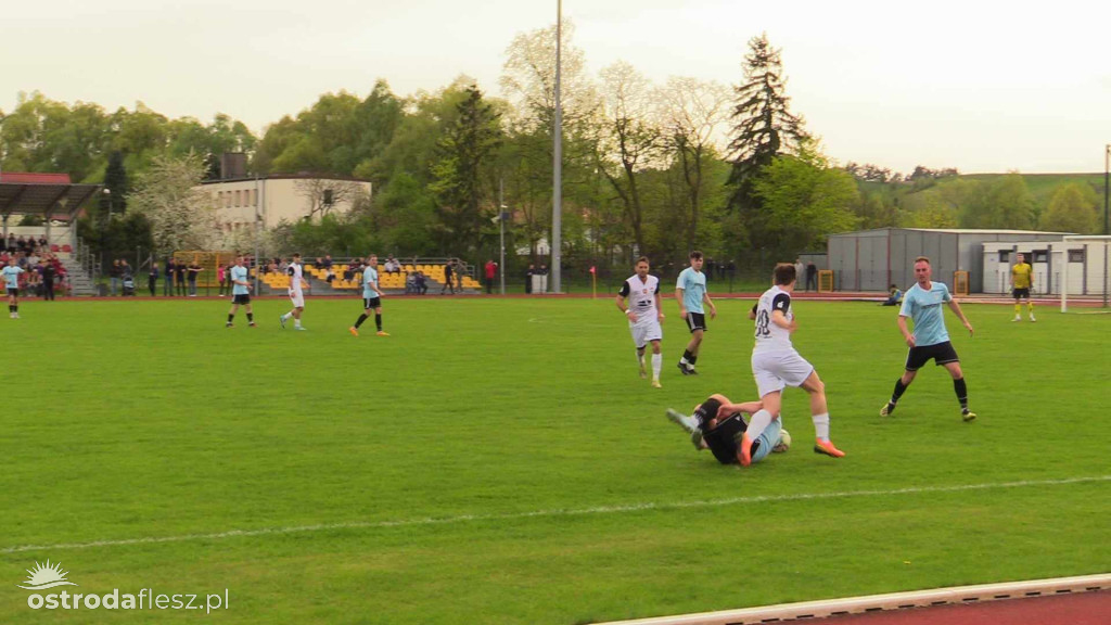 Pierwsza wiosenna porażka Sokoła Ostróda (foto)