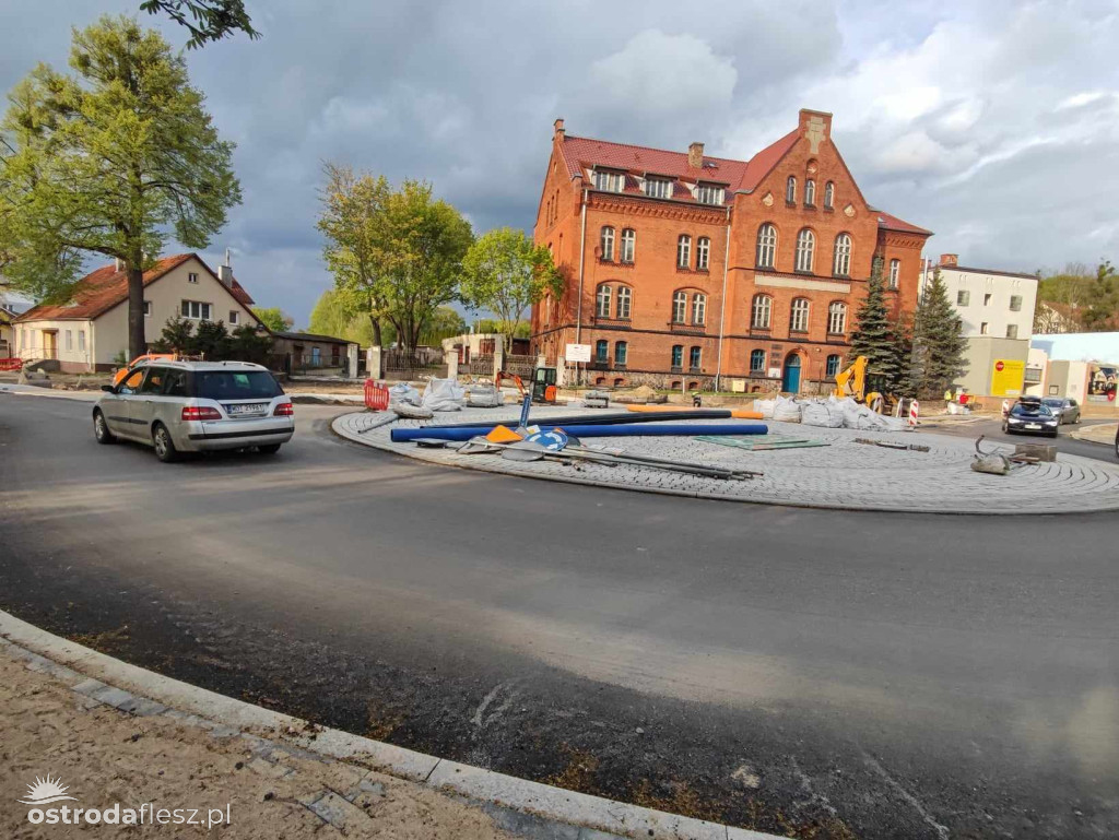 Postęp prac na budowie ronda Mickiewicza/Olsztyńska