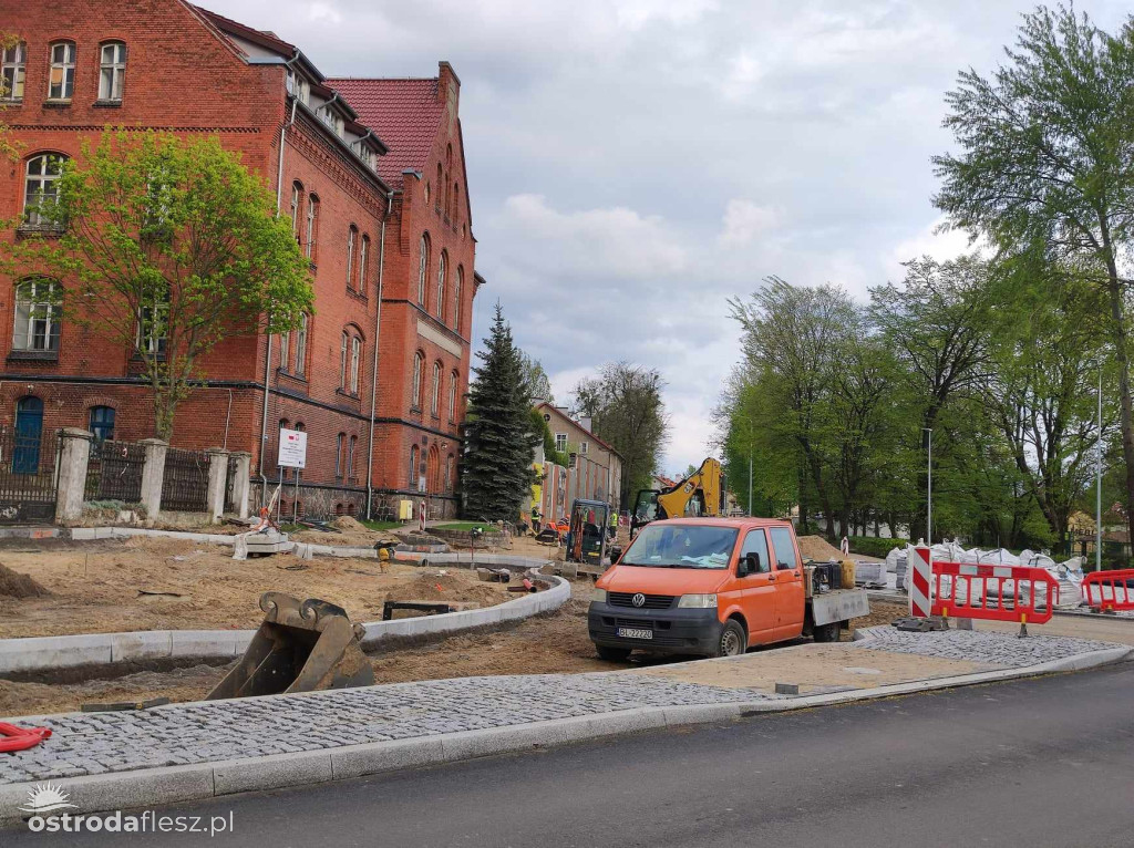 Postęp prac na budowie ronda Mickiewicza/Olsztyńska