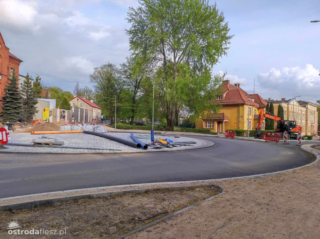 Postęp prac na budowie ronda Mickiewicza/Olsztyńska