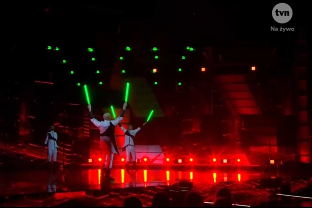 Pokaz z dronami z udziałem ostródzianina Kamila Dzilińskiego w Mam Talent!