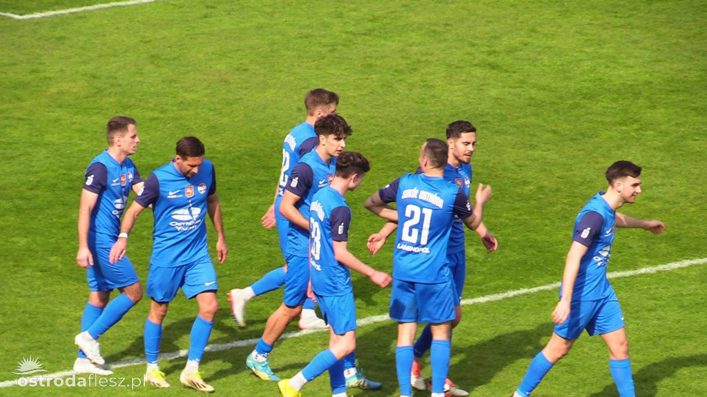 Sokół Ostróda wygrał z Zatoką Braniewo 4:2 (foto)