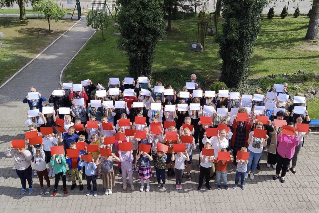 Szkoły w Gm. Ostróda obchodziły Święta Majowe