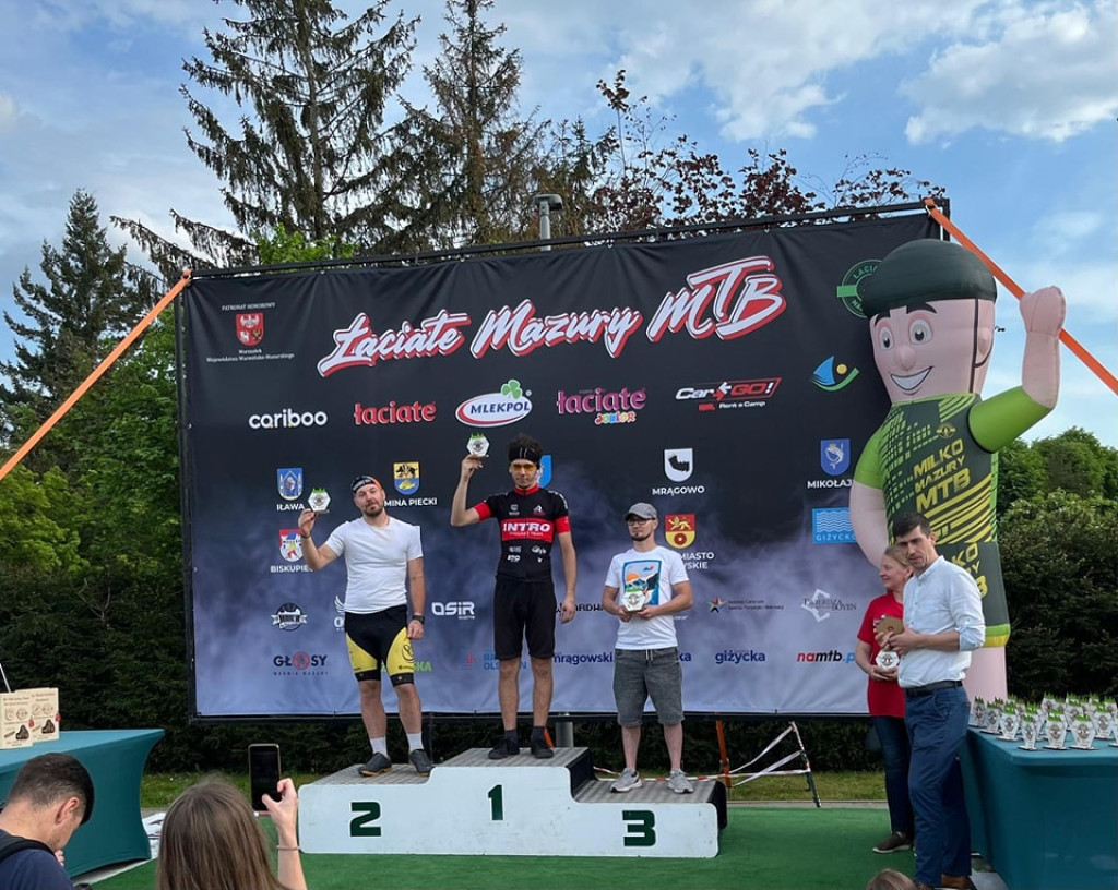 7 medali kolarzy Ostróda Sport Team w Pieckach!