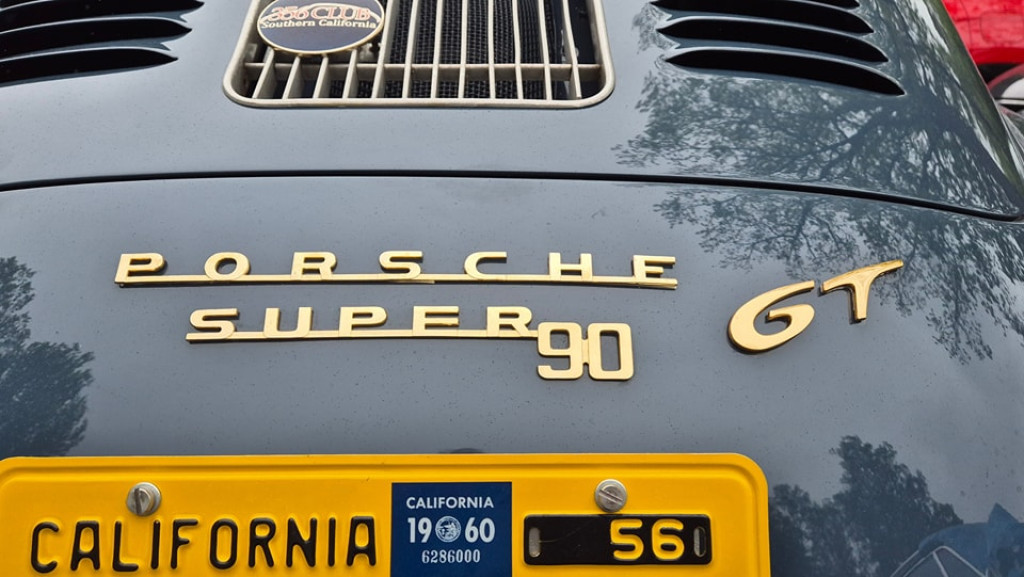 Samochody marki Porsche w Wilczym Szańcu
