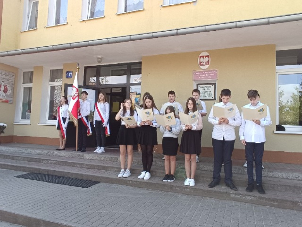 Społeczność SP w Słoneczniku upamiętniła patronkę