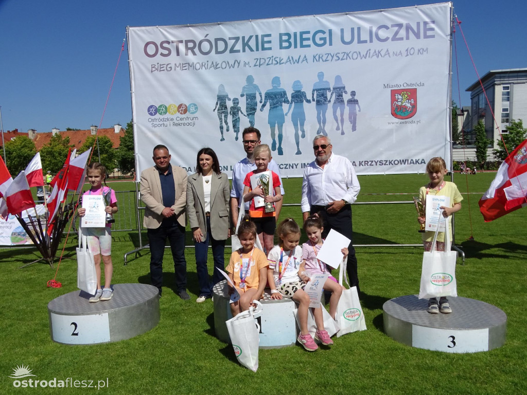 Wielkie emocje w biegach przedszkolaków