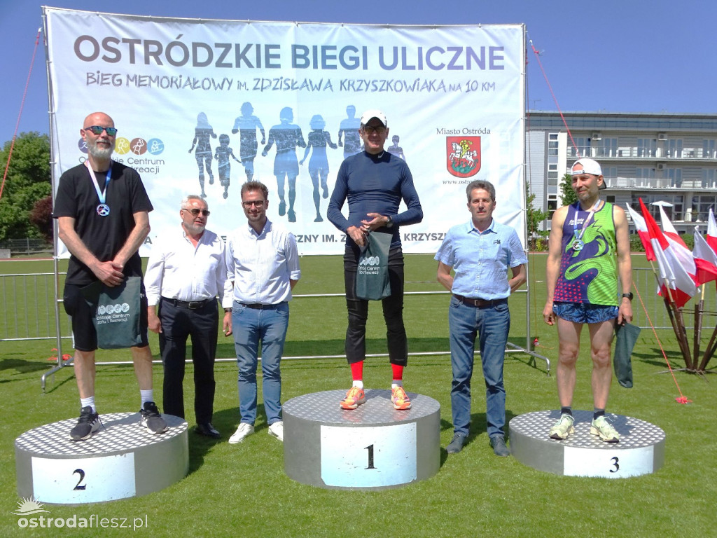 Bieg memoriałowy Ostródzkich Biegów Ulicznych foto