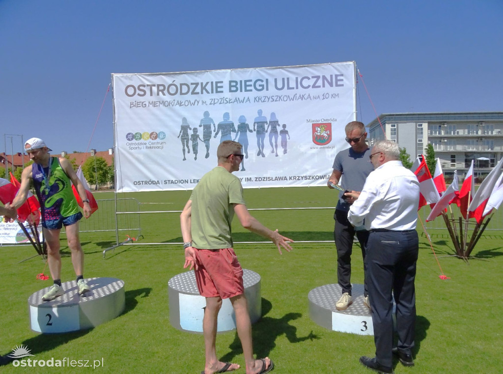 Bieg memoriałowy Ostródzkich Biegów Ulicznych foto