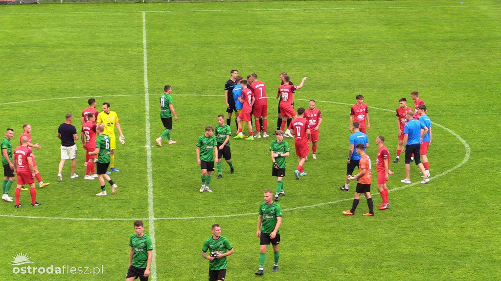 Sokół Ostróda wygrywa z Ossą Biskupiec (foto)