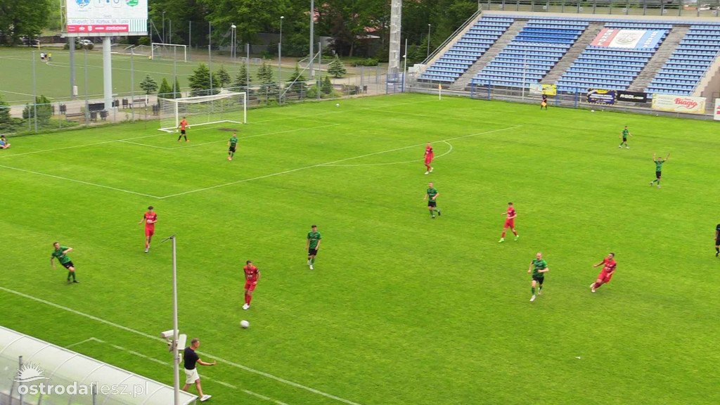 Sokół Ostróda wygrywa z Ossą Biskupiec (foto)