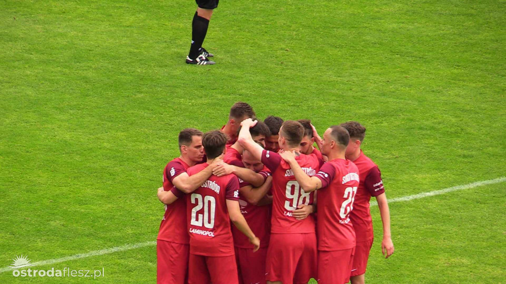 Sokół Ostróda wygrywa z Ossą Biskupiec (foto)