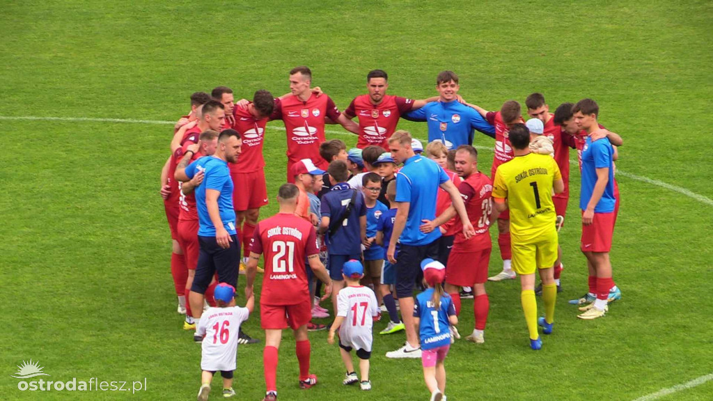 Sokół Ostróda wygrywa z Ossą Biskupiec (foto)