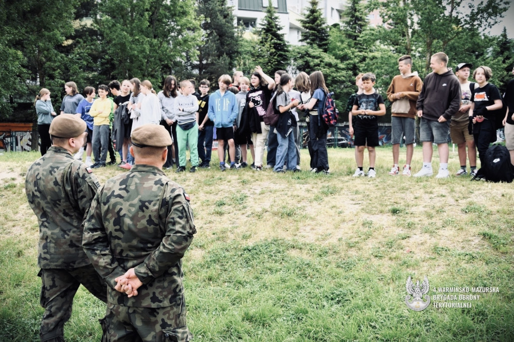 Edukacja z wojskiem w SP w Durągu i Olsztynie