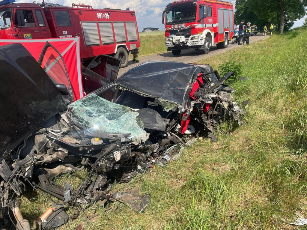 Tragiczny wypadek 2 aut. Jedna osoba nie żyje