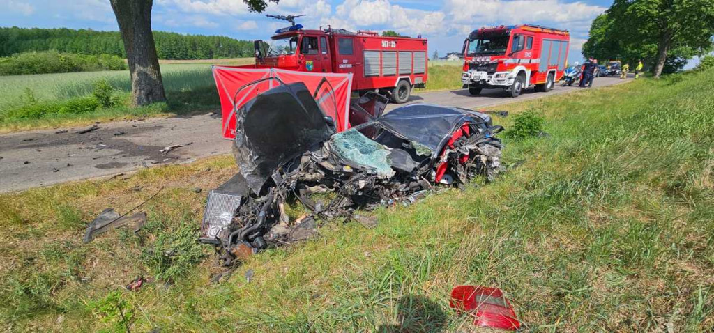 Tragiczny wypadek 2 aut. Jedna osoba nie żyje