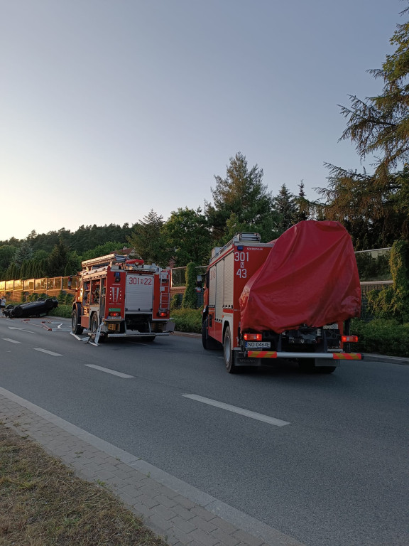 Pijany kierowca ciężarówki staranował autobus