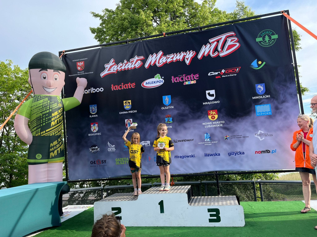 10 medali - to łup Ostróda Sport Team w Mrągowie