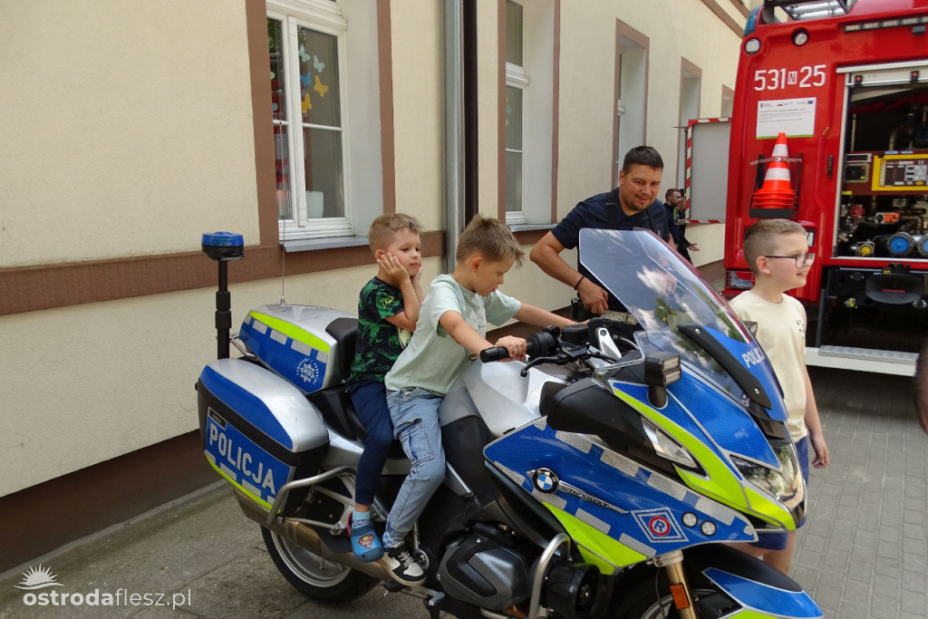 Festyn szkolny w SP2 im. Gizewiusza w Ostródzie