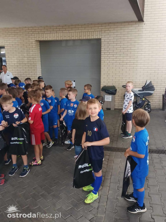Najmłodsi piłkarze Sokoła zakończyli sezon (foto)