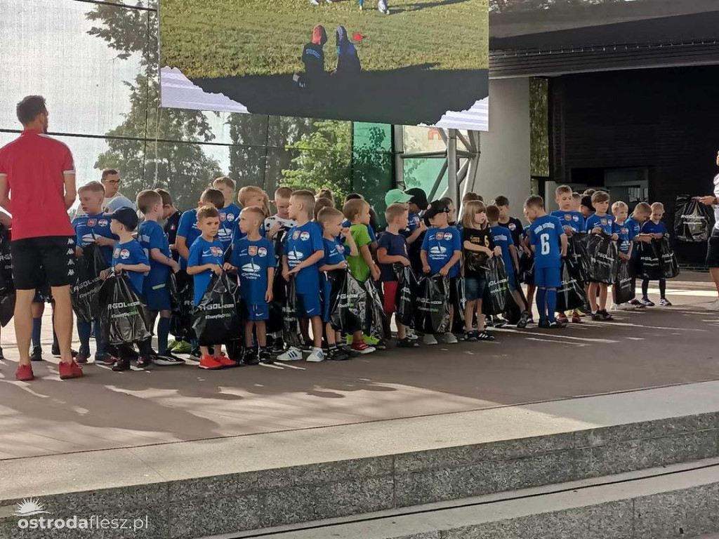 Najmłodsi piłkarze Sokoła zakończyli sezon (foto)