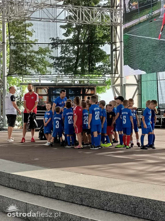 Najmłodsi piłkarze Sokoła zakończyli sezon (foto)