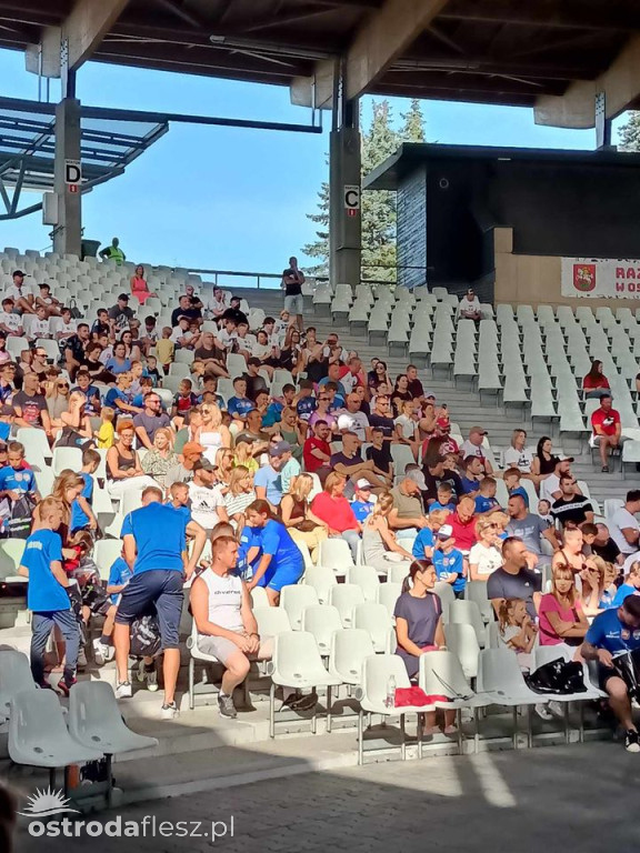 Najmłodsi piłkarze Sokoła zakończyli sezon (foto)