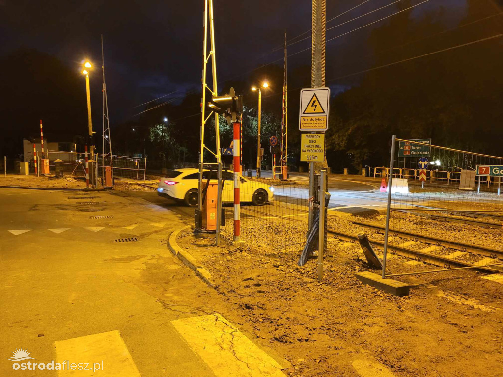 Przejazd na ul. Czarnieckiego jest już otwarty. Niedługo zamkną drugi