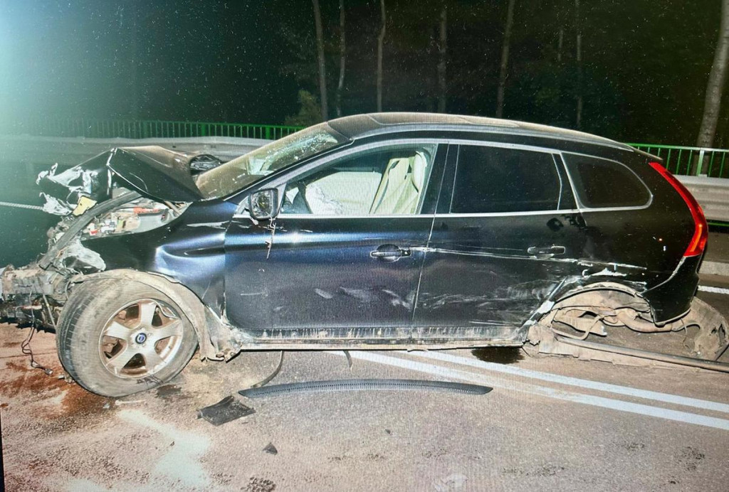 2 osoby w szpitalu po czołówce na DK16