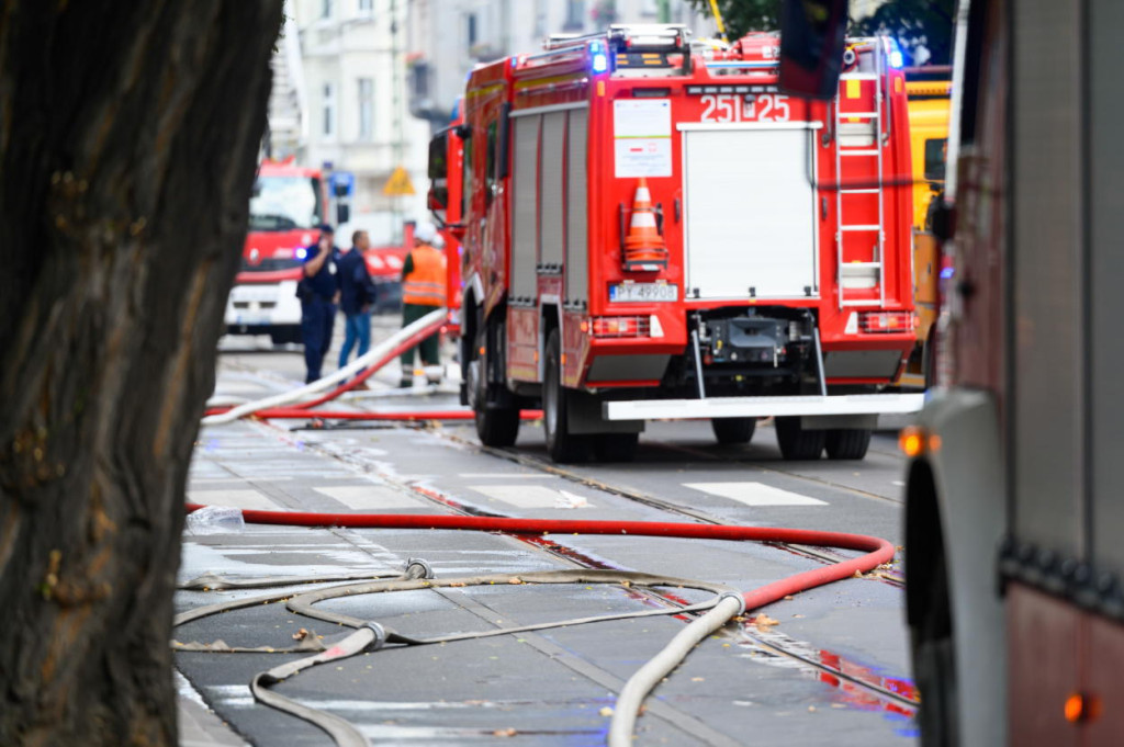 Pożar kamienicy. Nie żyje dwóch strażaków