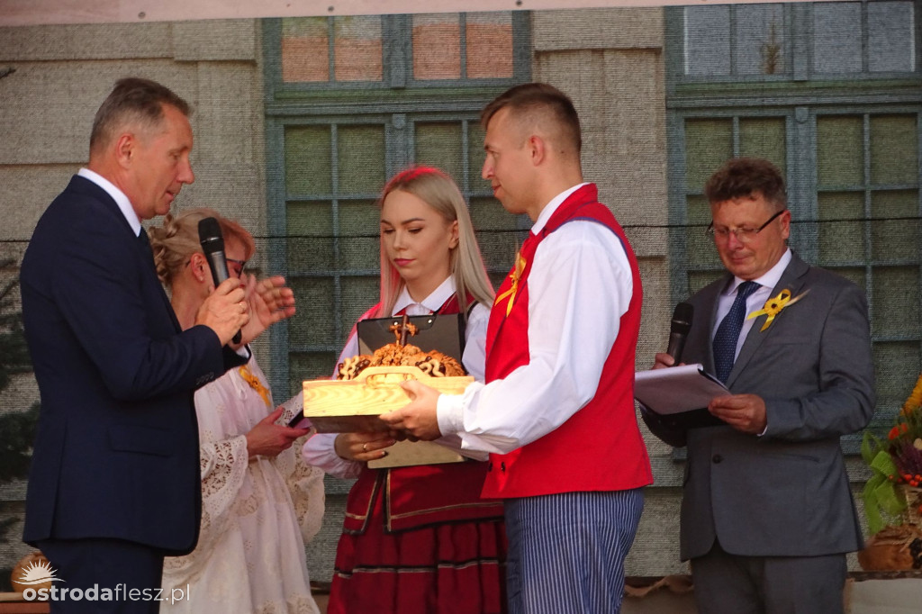 Dożynki powiatu Ostródzkiego w Ostródzie [FOTO]