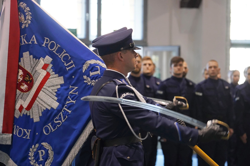 42 nowych policjantów na Warmii i Mazurach