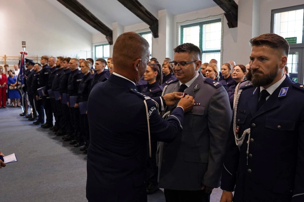 42 nowych policjantów na Warmii i Mazurach