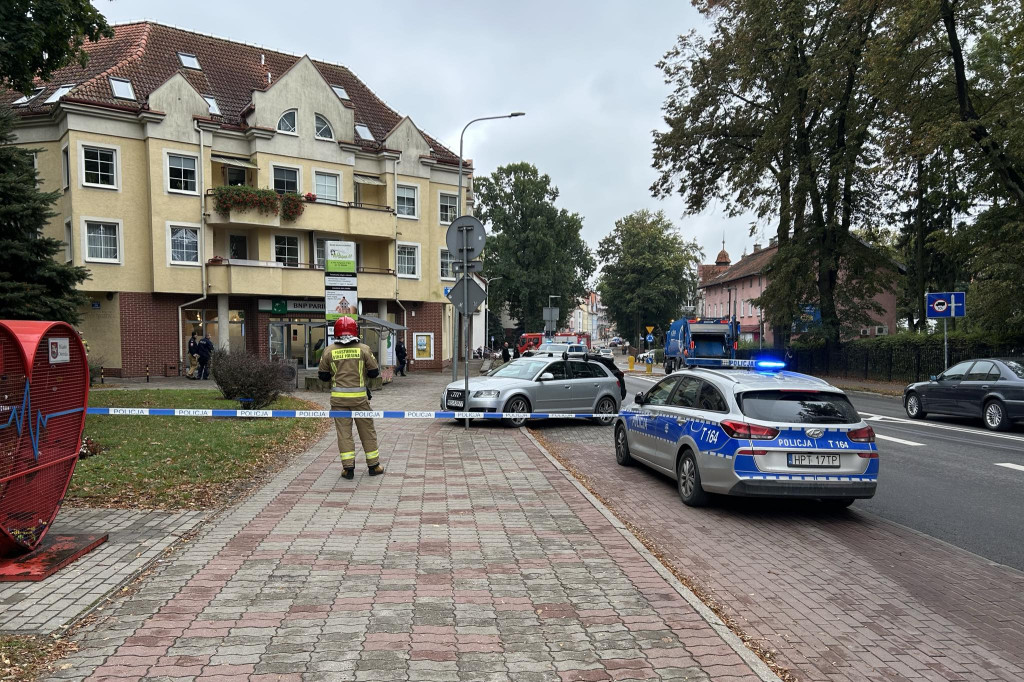 Tajemnicza torba w banku na ul. Czarnieckiego