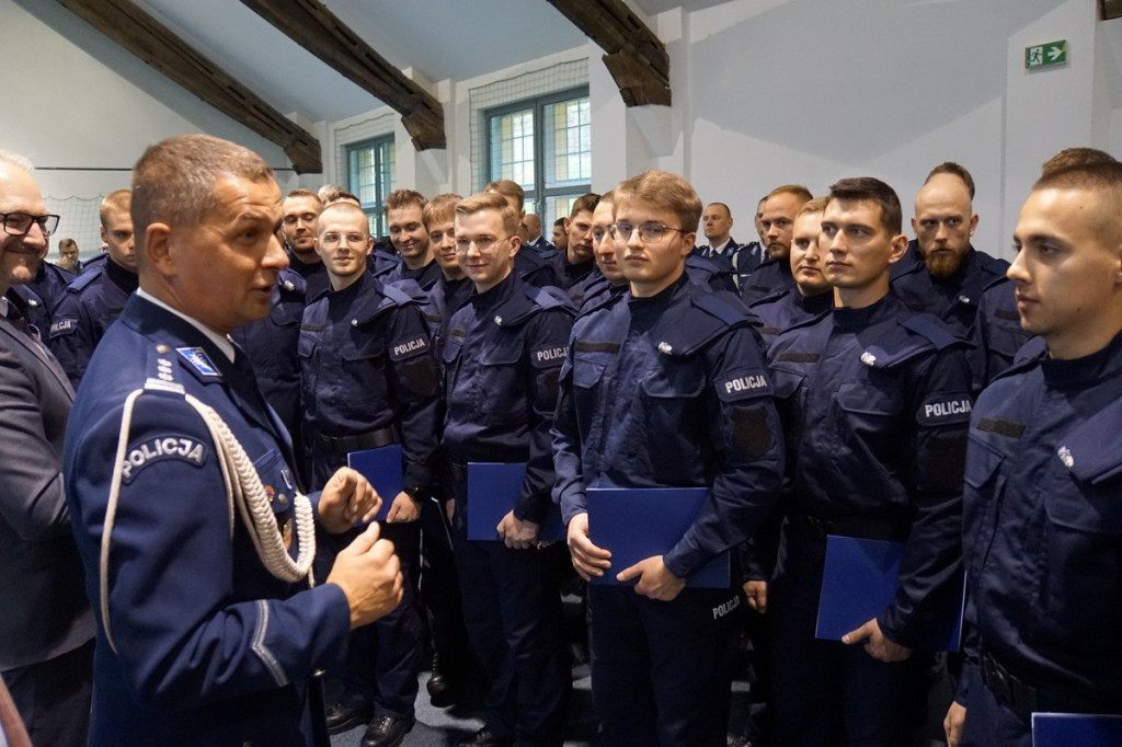 Nowi policjanci w szeregach ostródzkiej policji