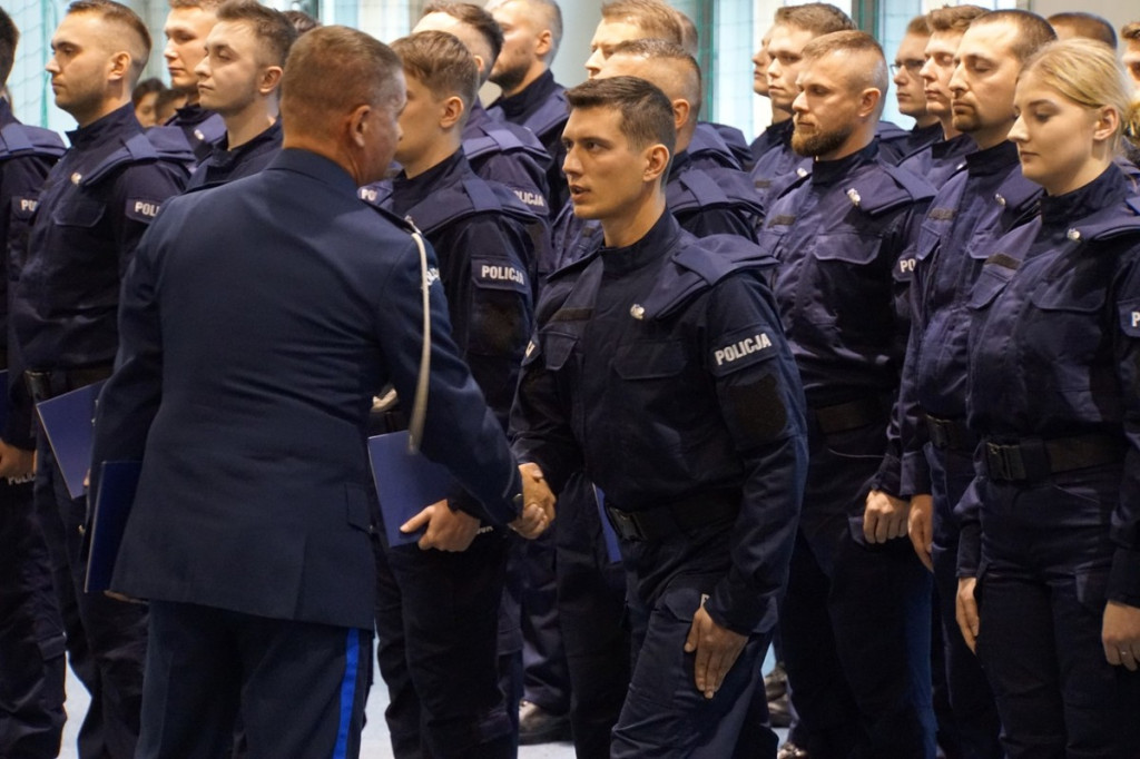 Nowi policjanci w szeregach ostródzkiej policji