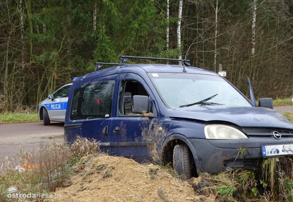 Zderzenie opla z Peugeotem na skrzyż. w Durągu