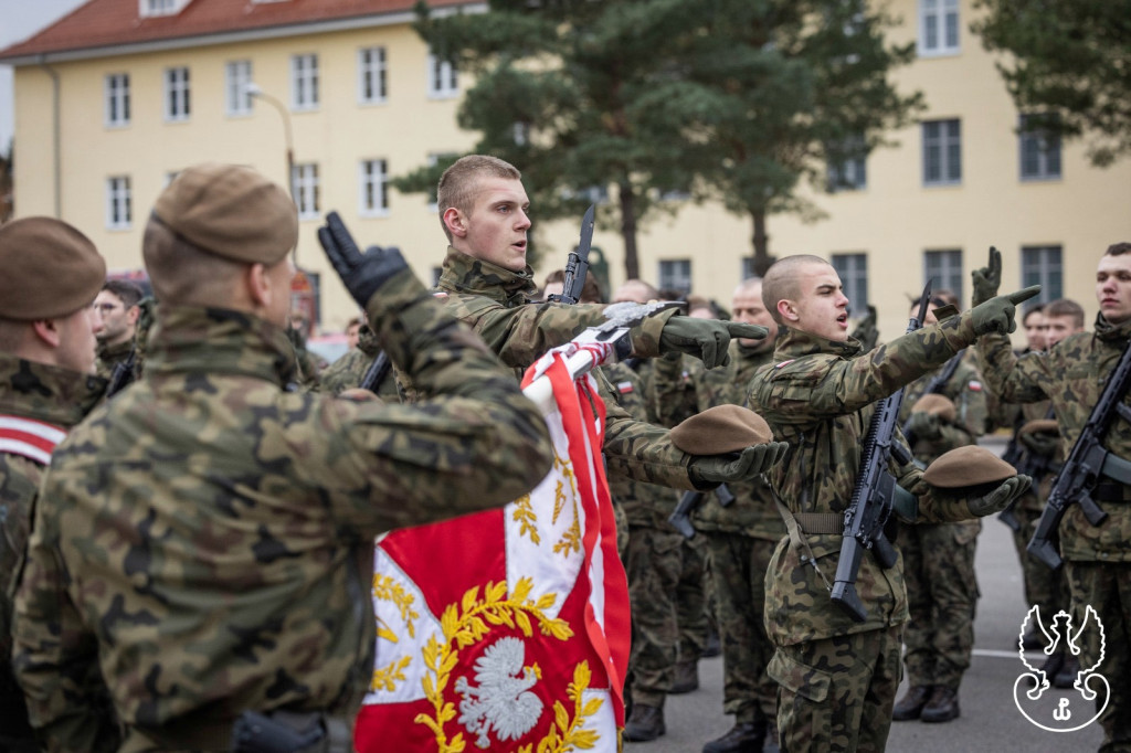 Żołnierze Wojsk Obrony Terytorialnej złożyli przysięgę w Braniewie