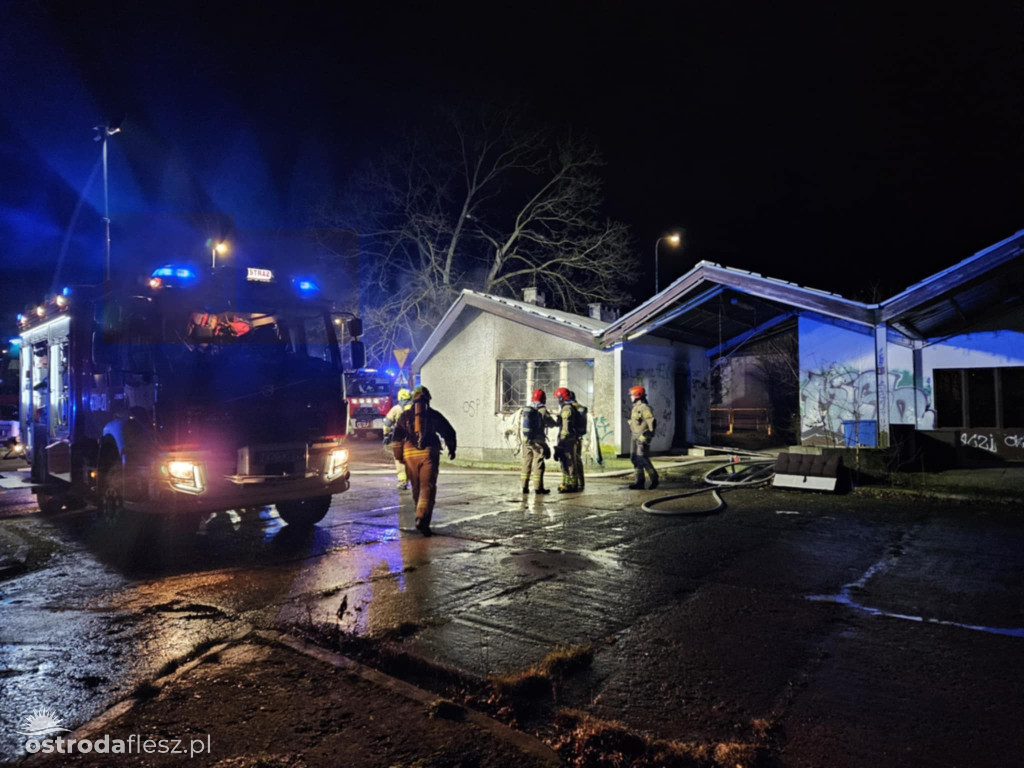 Pożar w budynku dawnego dworca PKS w Ostródzie!